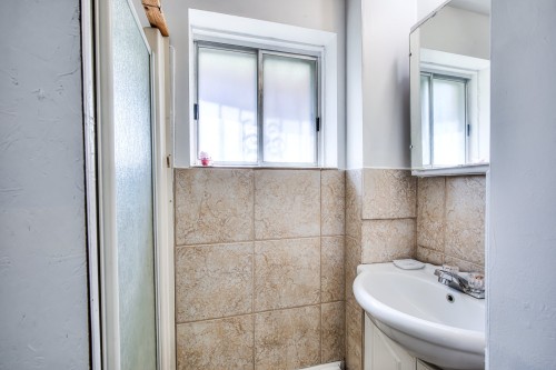 Salle de bains - 3320  - 3330 Av. Broadway, Brossard, QC - Indoor Photo Showing Bathroom