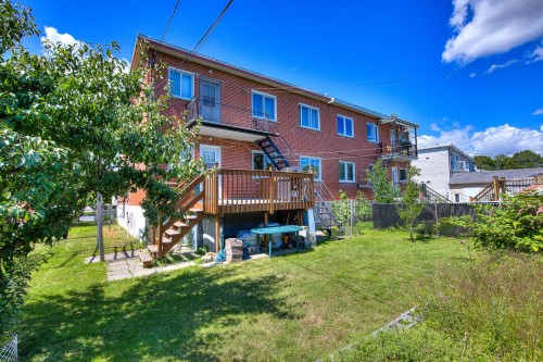 Face arrière - 3320  - 3330 Av. Broadway, Brossard, QC - Outdoor