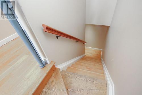 3 - 736 COOPER STREET E , Ottawa, Ontario K1R 5J6 4