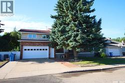 506 Garrish PLACE Estevan, SK S4A 2E5