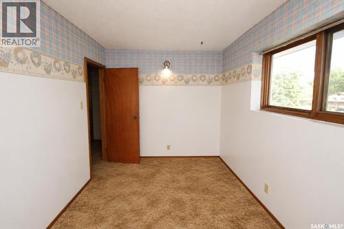 506 Garrish Place, Estevan, SK - Indoor Photo Showing Other Room