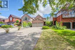 5922 DALEBROOK CRESCENT  Mississauga, ON L5M 5R9