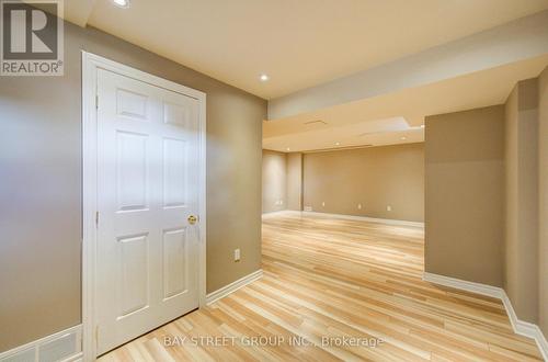 5922 Dalebrook Crescent, Mississauga, ON - Indoor Photo Showing Other Room