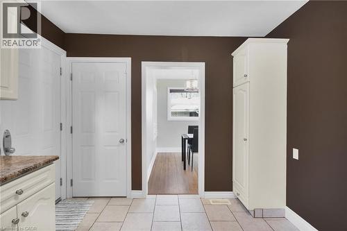 185 Burlington Street, London, ON - Indoor Photo Showing Other Room