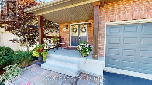 723 Munich Circle, Waterloo, ON - Outdoor