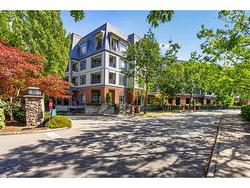 418 8880 202 STREET  Langley, BC V1M 4E7