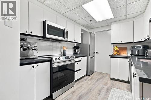506 611 University Drive, Saskatoon, SK - Indoor Photo Showing Kitchen