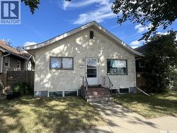 720 3rd AVENUE N  Saskatoon, SK S7K 2K1