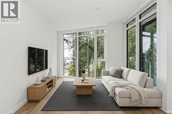 704 3963 UPLANDS WAY  West Vancouver, BC V7S 0B6