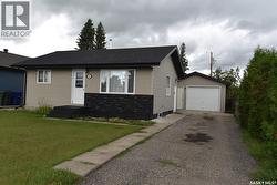 415 8th AVENUE W Nipawin, SK S0E 1E0