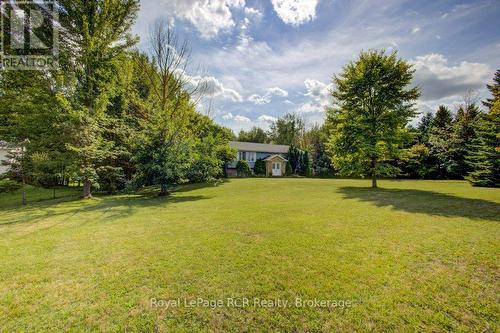 7287 Wellington Rd 109, Mapleton, ON - Outdoor