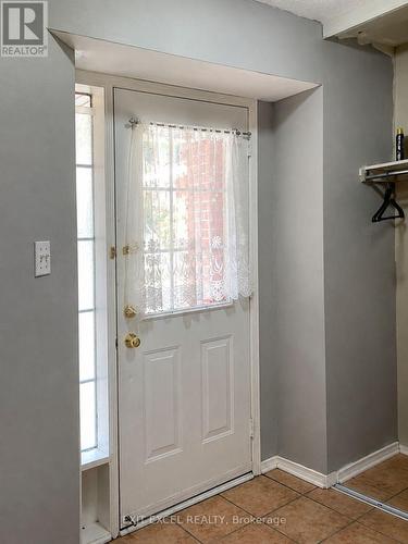 17 Heartleaf Private, Ottawa, ON - Indoor Photo Showing Other Room