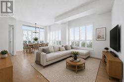 307 - 540 BUR OAK AVENUE  Markham, ON L6C 0Y2