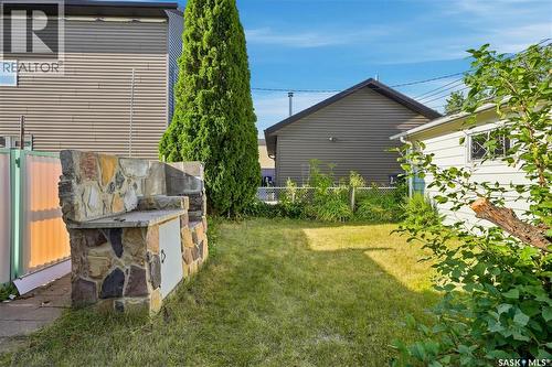 1506 Edward Avenue, Saskatoon, SK - Outdoor
