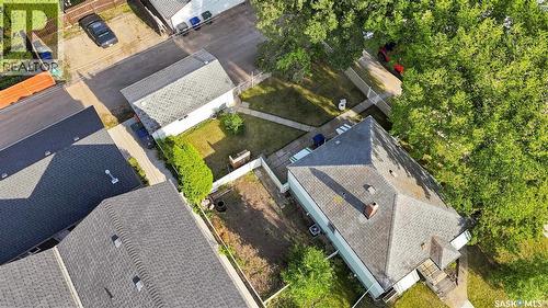 1506 Edward Avenue, Saskatoon, SK - Outdoor