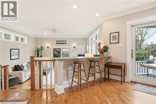 2116 Caroline Street, Burlington, ON - Indoor