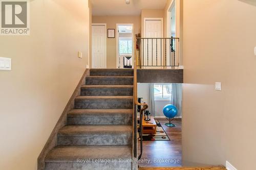80 12 Concession E, Tiny, ON - Indoor Photo Showing Other Room