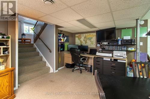 80 12 Concession E, Tiny, ON - Indoor Photo Showing Office