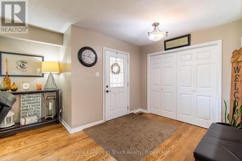 80 12 Concession E, Tiny, ON - Indoor Photo Showing Other Room