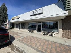 5003 50th ave  Bonnyville Town, AB T9N 2G3