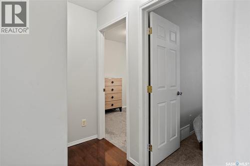 1402 10Th Avenue E, Regina, SK - Indoor Photo Showing Other Room