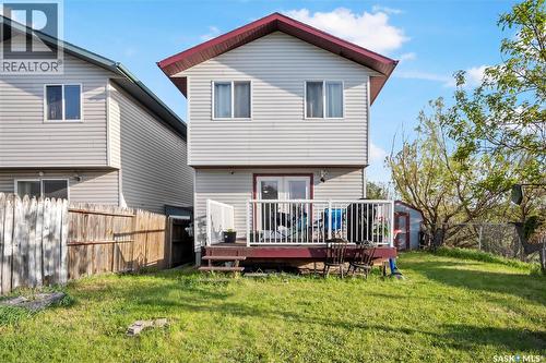 1402 10Th Avenue E, Regina, SK - Outdoor With Deck Patio Veranda With Exterior
