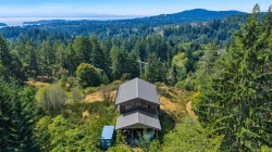 2585 Sooke River Rd Sooke, BC V9Z 0X8
