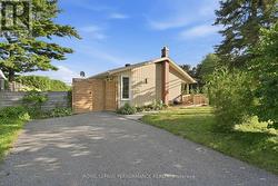 3149 SOUTHMORE DRIVE E  Ottawa, ON K1V 6Z6