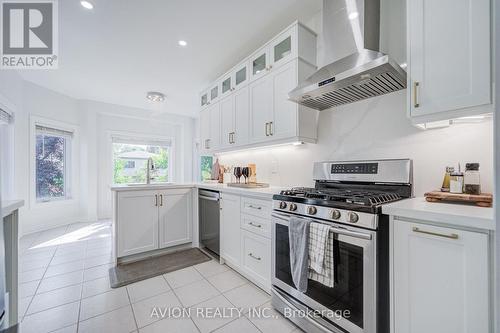 83 Stonebridge Boulevard, Toronto, ON - Indoor Photo Showing Kitchen