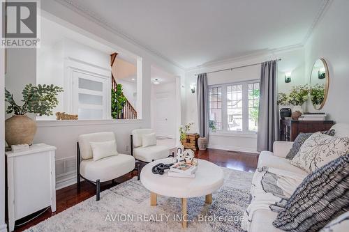 83 Stonebridge Boulevard, Toronto, ON - Indoor Photo Showing Living Room