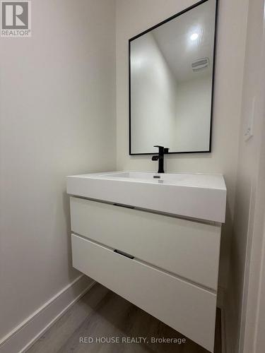 69 Everett Common, St. Catharines, ON - Indoor