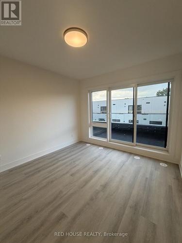 69 Everett Common, St. Catharines, ON - Indoor Photo Showing Other Room