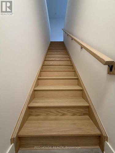 69 EVERETT COMMON , St. Catharines, Ontario L2P 0H1 2