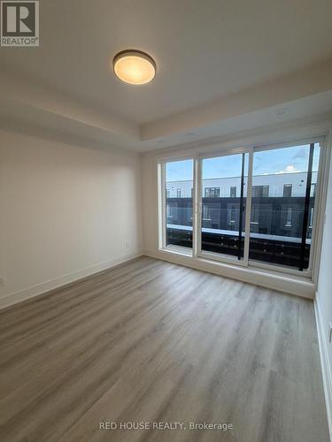 69 Everett Common, St. Catharines, ON - Indoor