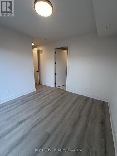 69 Everett Common, St. Catharines, ON - Indoor Photo Showing Other Room