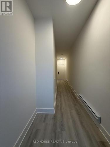 69 Everett Common, St. Catharines, ON - Indoor Photo Showing Other Room