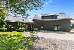 4/6 SIFTON ROAD  Front Of Yonge, ON K0E 1R0