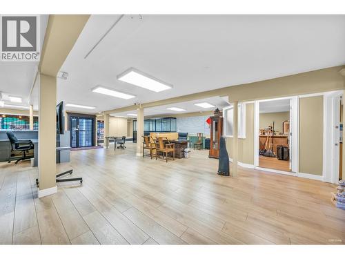 3607 W Broadway, Vancouver, BC 