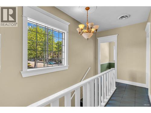 3607 W Broadway, Vancouver, BC 