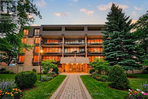 401 - 337 SIMCOE STREET  Oshawa (O'Neill), ON L1G 4T2