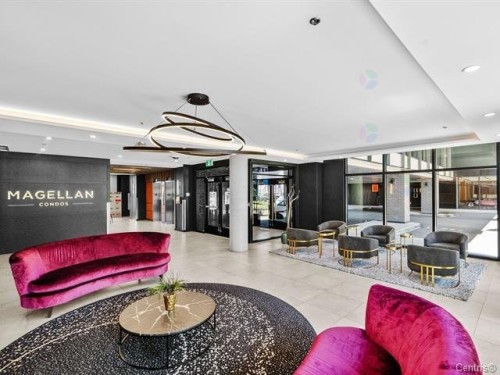 Hall d'entrée/Vestibule - 205-700 Rue Des Éclaircies, Brossard, QC - Indoor Photo Showing Other Room