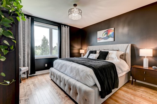 Master Bedroom - 650 Rue Du Damier-Argenté, La Prairie, QC - Indoor Photo Showing Bedroom