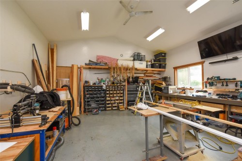 1530 Grayling Dr, Comox, BC 