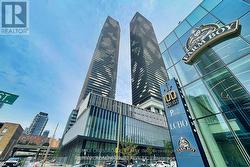 5306 - 138 DOWNES STREET Toronto, ON M5E 0E4