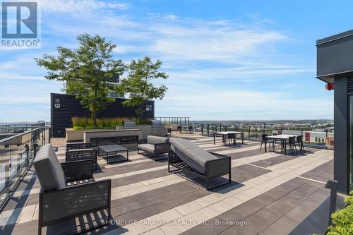 319 - 100 Eagle Rock Way, Vaughan, ON - Outdoor With View