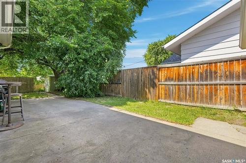504 Leslie Avenue, Saskatoon, SK - Outdoor