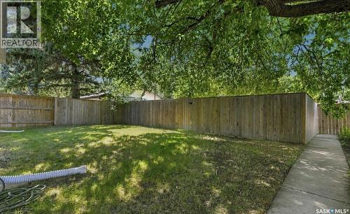 504 Leslie Avenue, Saskatoon, SK - Outdoor