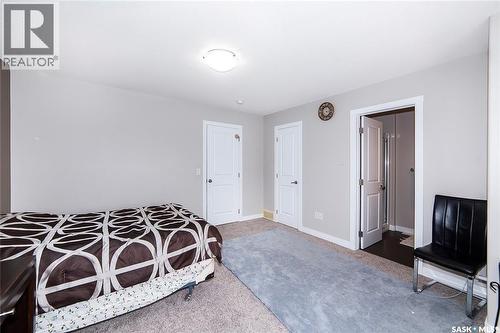 155 Marlatte Crescent, Saskatoon, SK - Indoor Photo Showing Bedroom