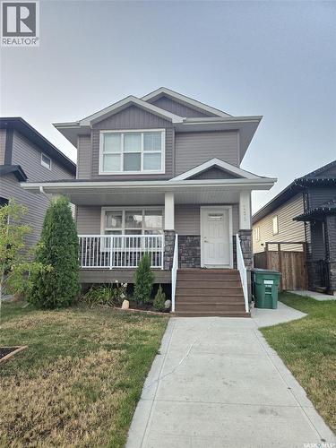 155 Marlatte Crescent, Saskatoon, SK - Outdoor With Facade