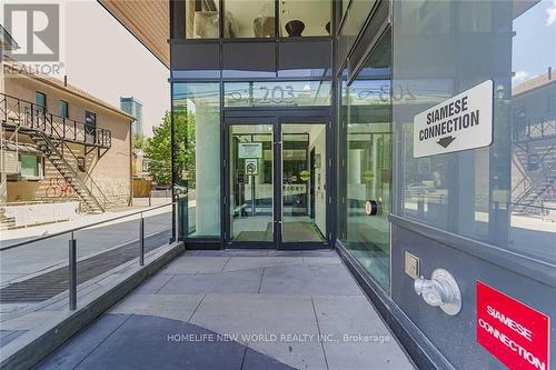 2505 - 203 COLLEGE STREET , Toronto, Ontario M5T 1P9 2